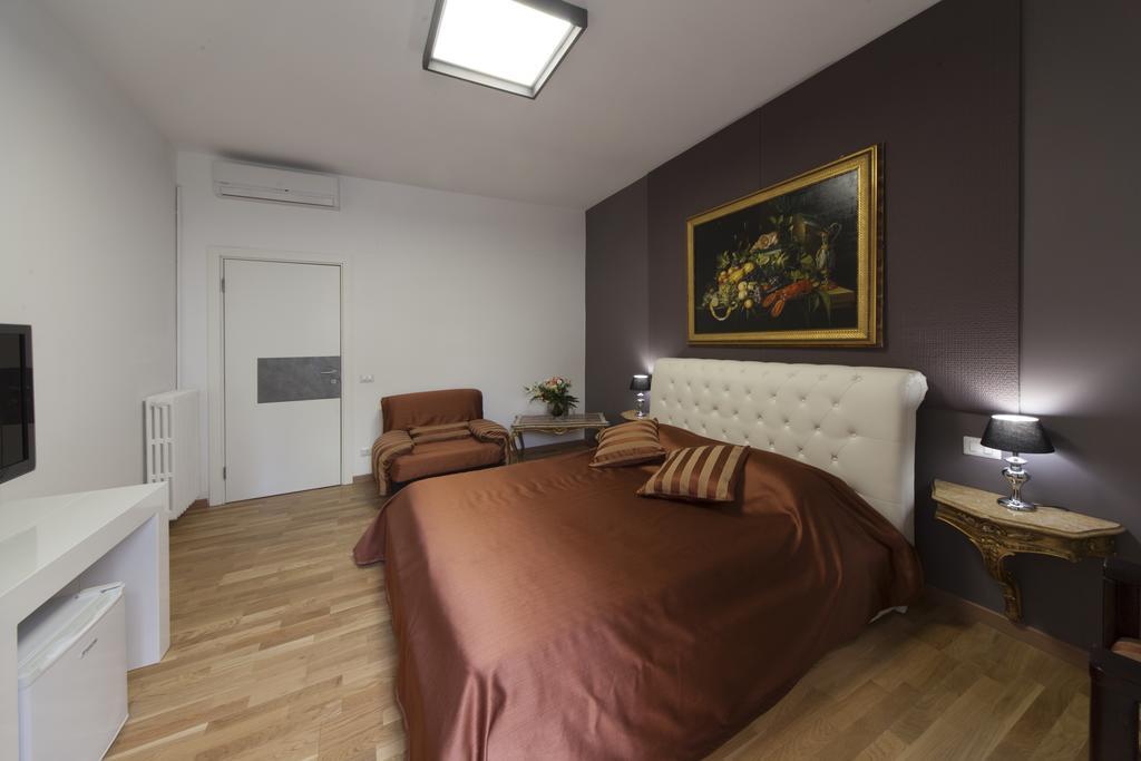 Hotel Golden House Medaglie D'Oro Rom Zimmer foto